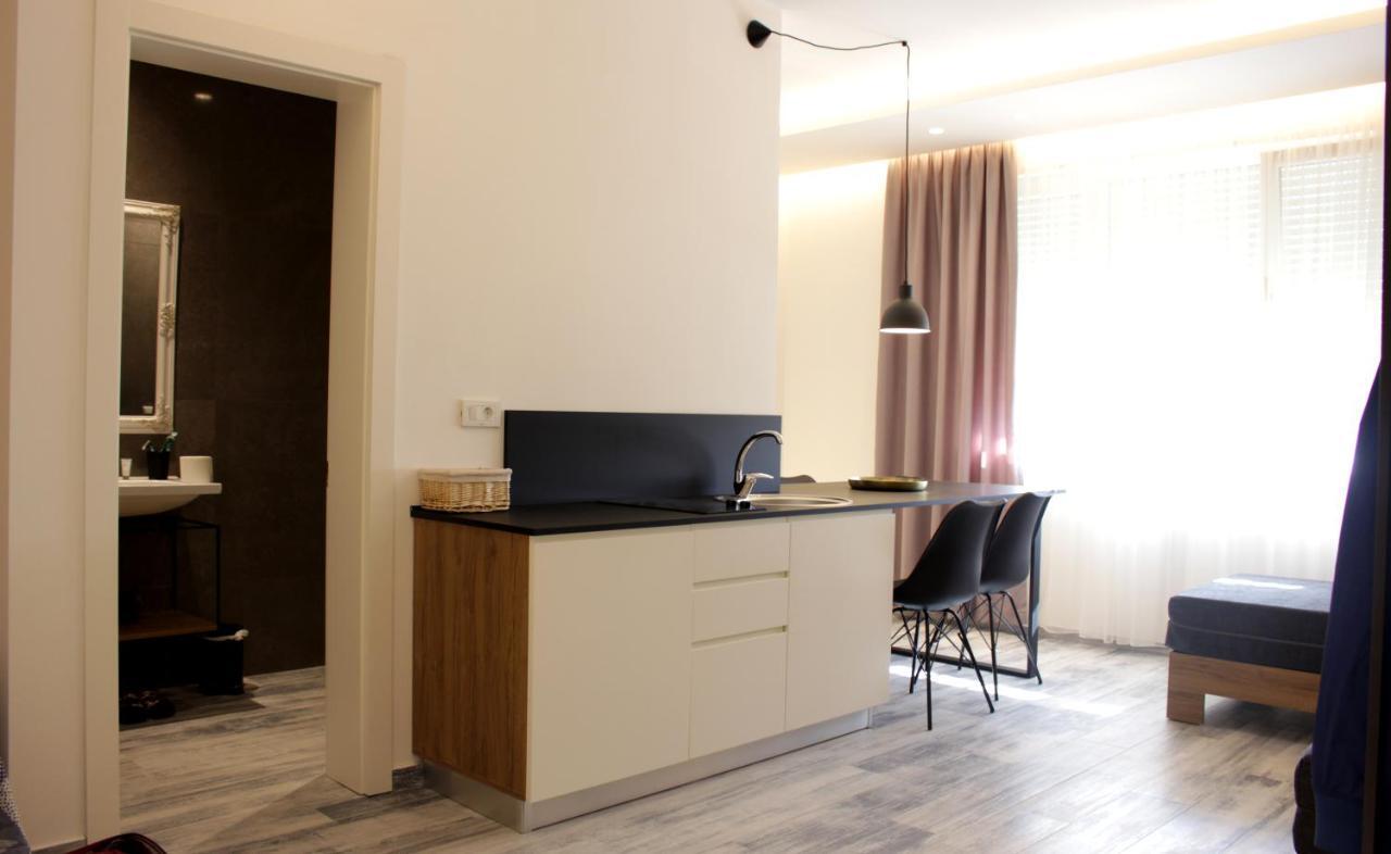 Urban Rooms Tirana Exterior photo